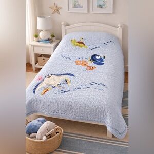 Pottery Barn Kids Finding Nemo Twin Quilt Disney Pixar Ocean Bedding